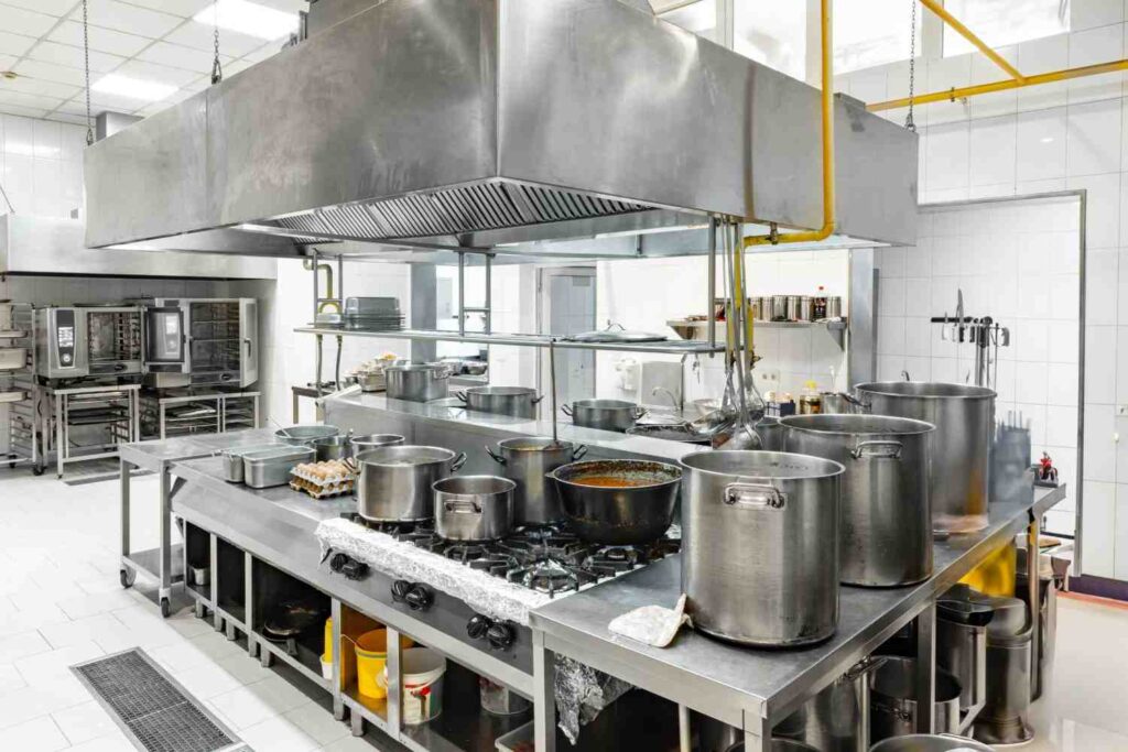 industrial kitchen cleaning​