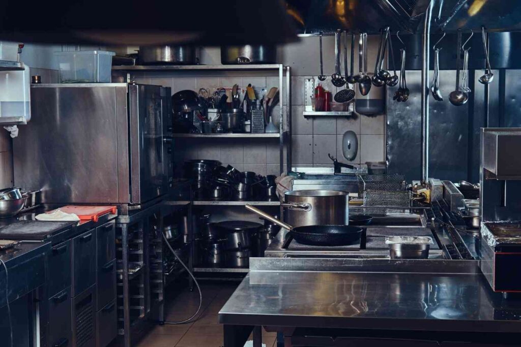 importance of kitchen cleaning services​ in brampton