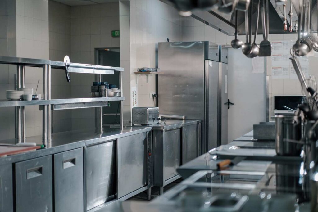 signs you need kitchen cleaning services in durham region